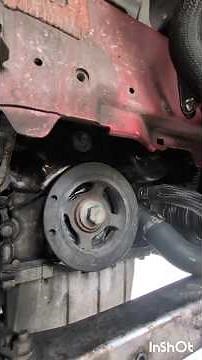 2015 Jeep Cherokee Latitude V6 3.2L - Belt Tensioner & Serpentine Belt replacement.