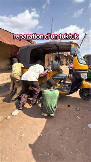 reparation d'un tuktuk #voiture #reparation #mecanique #france | tuktuk