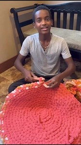 44K views · 1K reactions | When you’re looking for a quick project, use the jumbo yarn and a big hook. This rug will work up in no time at all. Free pattern: https://bit.ly/3AEi5ih. Yarn: https://bit.ly/3xgdgKK #JonahHands #yarnspirations #crochet | Jonah’s Hands | Facebook