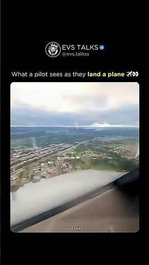 What a Pilot Sees While Landing a Plane! 👀✈️ | The Most Satisfying Cockpit View Ever 😍🔥