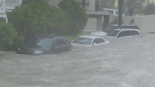 Tropical Storm Ian bears down on Florida