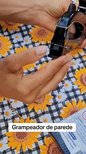 Como colocar grampo no grampeador de parede: Guia prático