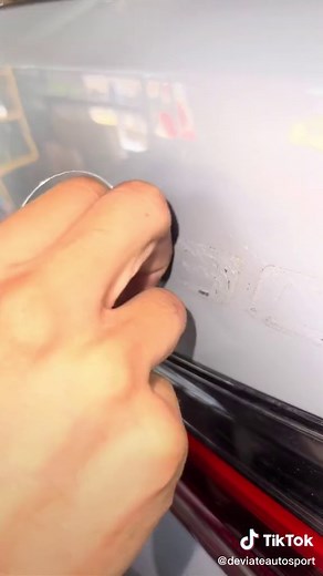 How-to remove vehicle emblems💯 #mechanic #mechaniclife #mechanicsoftiktok #shoplife #cars #carsoftiktok #carshop #dv8 #fyp #foryouu #foryoupage #viral #howto #emblem #removal #learn