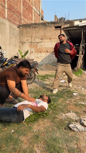 Pani ka bottle #daliymemes #comedyshorts #comedyreels #comdeymemes #comedyvideos