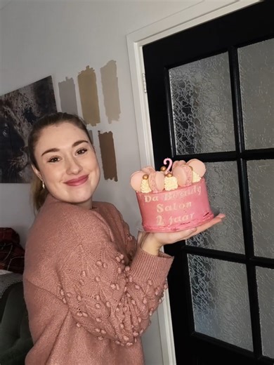 Happy birthday to Da beauty salon 💕 #2years #beautysalon #schoonheidspecialist #happybirthday