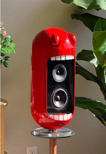 Innovative Screaming Speaker Design