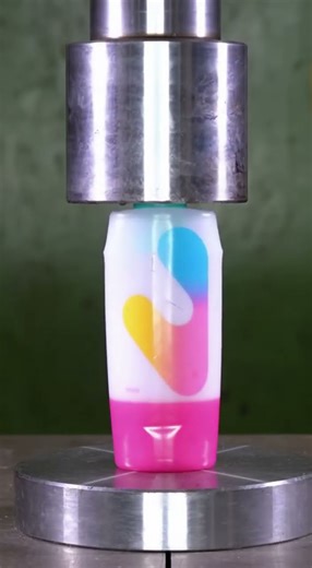 Shampoo Bottle Explodes Under Pressure Machine 🧴💥