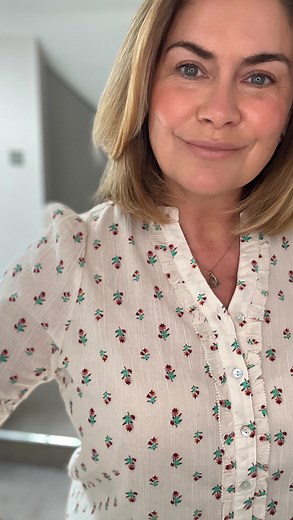 Amanda Lamb on Instagram: "The prettiest blouse by @wardrobe44_shop this would be a blouse you would find so many places to wear it to. I’ve linked it on stories for you ❤️"