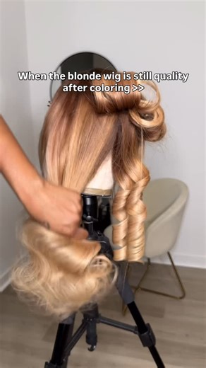 Glueless Wigs Specialist | Finding quality blonde hair can be difficult. Finding the right shade of blonde even more so 😩 From sourcing the best quality, to custom... | Instagram