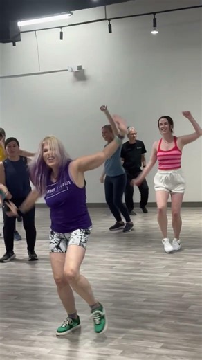 🔥 We were GROOVING in Todd's Jazz! | #dance #dancestudio #tucson #jazzdance #danceartistry #dancer