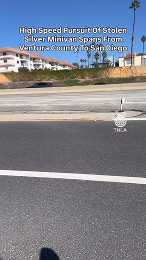 Los Angeles, CA A police chase involving a stolen silver minivan is underway in Southern California, stretching hundreds of miles from Thousand Oaks to San Diego County. The pursuit originated in Thousand Oaks shortly after 10:30am on Monday, November 10, 2025, when Ventura County Sheriff’s Department (VCSD) deputies attempted to stop the vehicle. ￼ Deputies caught up with the minivan on the freeway in Simi Valley, where it transitioned to the 118 Freeway before merging onto the 405 Freeway sout