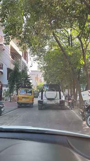 World best off-roader Land Rover Defender 🔥 #landroverdefender #offroader #reels #cars #perfectcarzlko #bestoffroader #fbreels | Perfect Carz - Car Reviews & Travel Vlogs