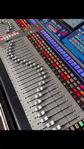 Digital audio Mixer On action