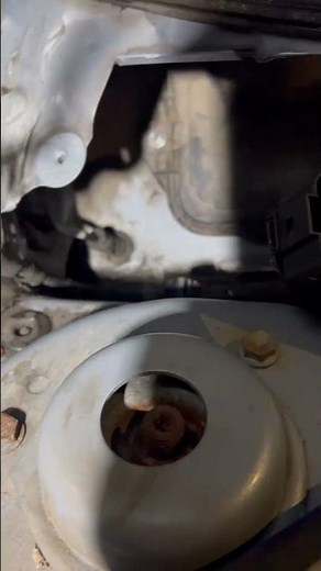 Vw golf mk6 bonnet cable replacing