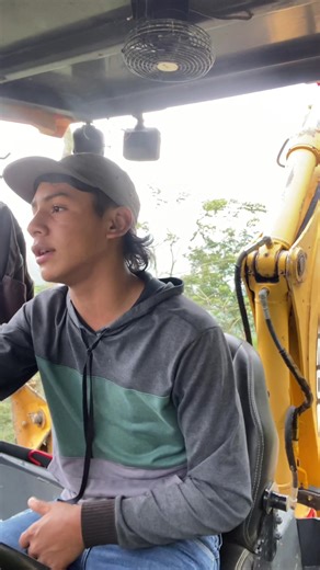 #flyppppppppppppppppppppppppppppppp #parati #maquinaspesadas #💘 | Shredder Machine