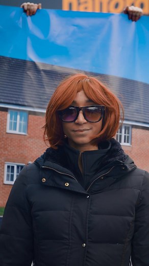 Don’t get left in the dark! 💡 Our experts fit bulbs while you wait - safer winter driving made quick and easy 🔧 | Halfords