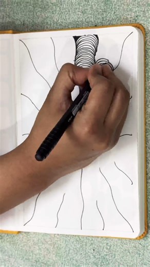 Day 7 Doodle Art ✨ Mesmerizing Line Pattern You Can’t Stop Watching! 😍