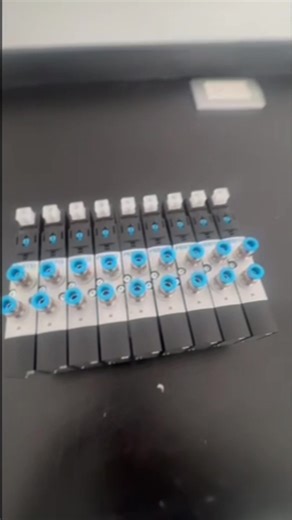 ¿Vas a ensamblar una terminal de válvulas Festo VTUS-20? Aquí tienes un guía rápida para hacerlo correctamente y sin complicaciones! #AutomatizacionIndustrial #Ingenieria #mantenimiento #AZControl #Festo