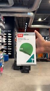 ¡En verano la piscina te llama! 😎 Equipate con lentes, gorra, trajes de baño de alto rendimiento y notá la diferencia. | UNO Sports