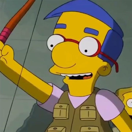 From behind, like the crazy person I am 😏 | Free Fire #random #humor #garenafreefire