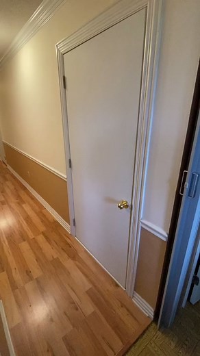 Building Strong Arkansas Tornado Shelters: Engineering Safe Vault Rooms