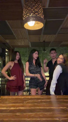 Sino tong nakita namin? Mga Tanong at Sagot