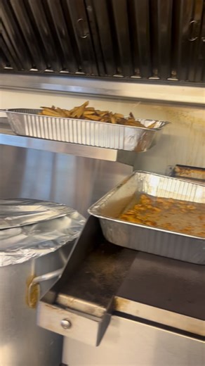 40K views · 360 reactions | How many filets do you think are on that grill when the draw opens? More importantly - should we hold one for you:)? Find a Doe's near you for that filet www.DoesEatPlace.com #werefranchising. #doesknowssteaks | Doe's Eat Place - The Original | Facebook