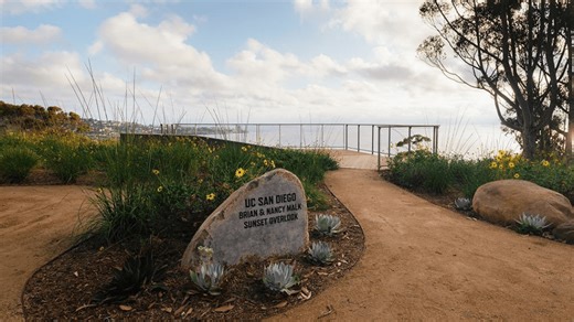 New sunset overlook opens in La Jolla