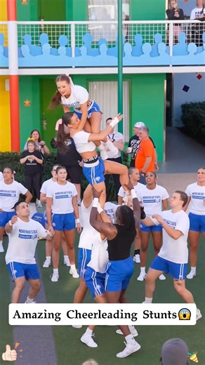 Astonishing Cheerleading Stunts 💛🖤 #AllstarStrong #cheer #cheerleading #explorepage #allstarcheer