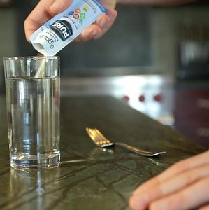 260 reactions · 40 shares | Add a packet of Organifi Pure to your water and feel a rush of mental power 易 This unique superfood lemonade is refreshing and hydrating  with a delicious lemon flavor  designed to improve memory, focus, and mental clarity. | organifi | Facebook