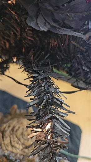 Notre sapin au Wicca Tattoo🧡🍁🍂🎃🖤