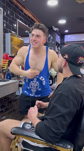 Helping a Homeless man to go to Gym!🥹 #fyp #bodybuilding ##gym##muscle
