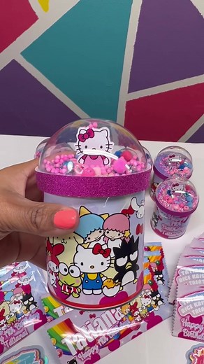 Hello Kitty Pringles Shakers DIY Party Favors