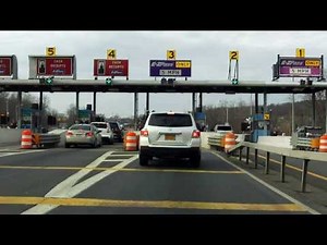 New York State Thruway (Interstate 87 Exit 16) northbound