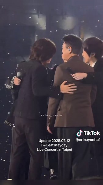 Update 12.07.2025 F4 berkumpul dengan personil lengkap setelah 12 tahun lamanya 🥺 Histeris penontonnya masih sama seperti dulu, seperti mimpi tapi ini nyata ! #Jerryyan#viczhou#vannesswu#kenchu#f4