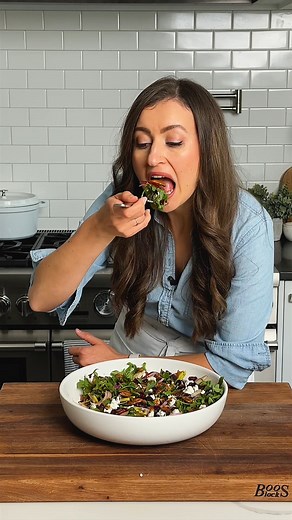 Make this Pear Salad with Balsamic Vinaigrette for the holidays! RECIPE: https://natashaskitchen.com/pear-salad-recipe/ #christmasmenu #salad #pearsalad | NatashasKitchen.com