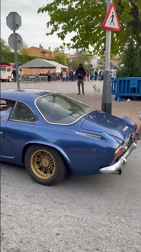 🔥 El Alpine A110 que hizo historia en los rallies 😈🏁