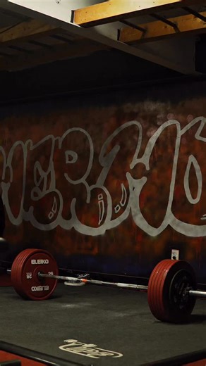 🇳🇬 powerlifter / artist on Instagram: "pøwër 650•295 dub @carrytonz sum calm shyt. pr match. @psv.one @110percent #powerlifting #jesuslovesyou #deadlift #myheroacademia #bakugou"