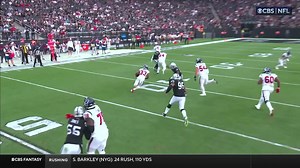 Dare Ogunbowale's wicked juke move disorients Raiders defender on 23-yard pickup
