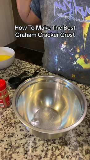 Graham Cracker Crust Recipe #grahamcrakercrust #cheesecakes #minicheesecakes #cheesecakebites #cheesecake #grahamcrackers #houstondessert