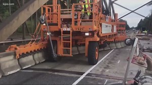 Here's the Zipper Truck used on the Golden Gate Bridge