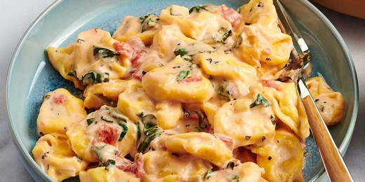 Spinach Tomato Tortellini
