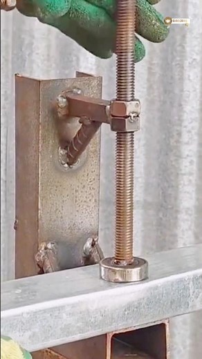 Use a Metal Vise Like a Pro 🤜 Hold Anything Securely 🤙 #craft #handmade #skills