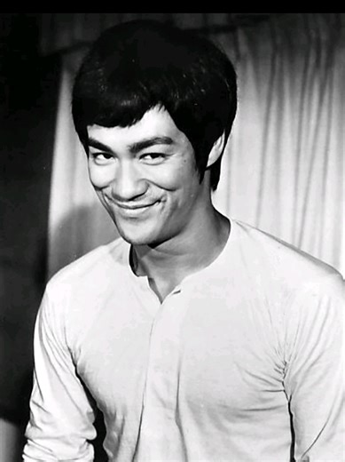 Exploring Bruce Lee's Power and Martial Arts Techniques