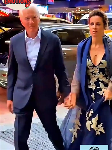 Richard Gere's Iconic Walk: A Visual Celebration