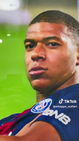 Arms crossed, the moment a superstar was born ⚽️ #mbappe #france #football #painting #wallart