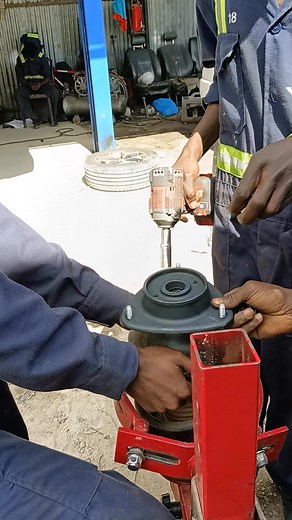 Worn strut mounts mean noise, vibration & poor steering control 🚫 We replace them. You enjoy a smoother, safer ride ✅ 📍 South C – Five Star Road, behind Wilson Airport 📞 0706 525 927 / 0715 133 147 #StrutMountReplacement #SuspensionExperts #LandfordAutoGarage” | LandFord & Boost