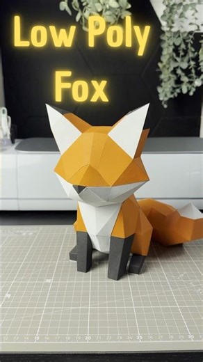Cute low poly fox made of paper #fox #여우 #キツネ #papercraft #paperart