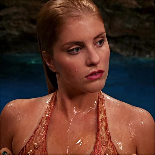 Evil Mermaid Sirena from Mako Mermaids