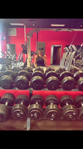 ✨ No matter your goals… it all comes back to the basics. ✨ Whether you’re here for glowing skin, hormone balance, body confidence, or overall wellness — the foundation is always the same: 💧 Hydration 🚶‍♀️ Movement 🥗 Balanced meals 😴 Quality sleep These aren’t “extras.” They’re the root of health, wellness, and clear, radiant skin. 🔥 January = smart resets smart savings 🔥 • Improve your movement • Invest in your health • Save on your treatments at Firefly 💡 Pro tip: Many insurance plans of